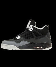 Load image into Gallery viewer, Jordan 4 'Fear'
